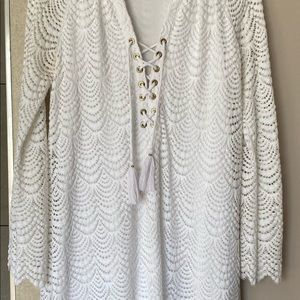 Lilly Pulitzer size small white long sleeve dress